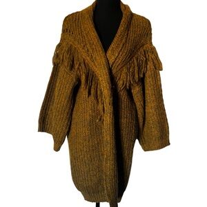Anthropologie Stevie Fringed Knit Kimono One Size.  EUC